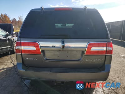 Zdjęcie 6 z 13 samochodu: 2010 LINCOLN NAVIGATOR VIN:5LMJJ2J56AEJ07543 - miniatura