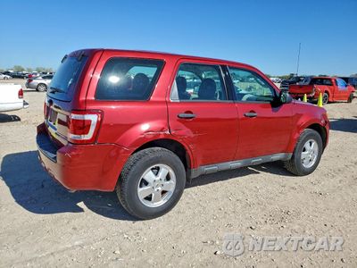 Trzecie zdjęcie samochodu z tyłu: 2012 FORD ESCAPE XLS VIN:1FMCU0C79CKC06660 - miniatura