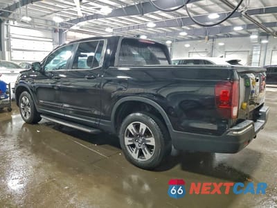 Drugie zdjęcie samochodu z przodu: 2017 HONDA RIDGELINE RTL VIN:5FPYK3F68HB017241 - miniatura