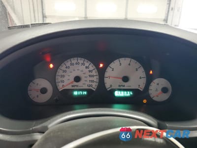 Zdjęcie 9 z 13 samochodu: 2005 DODGE GRAND CARAVAN SXT VIN:2D4GP44L35R210341 - miniatura