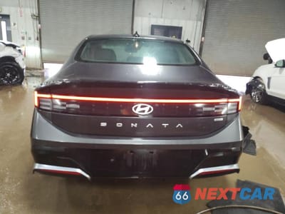 Zdjęcie 6 z 12 samochodu: 2024 HYUNDAI SONATA HYBRID VIN:KMHL34JJ0RA101528 - miniatura