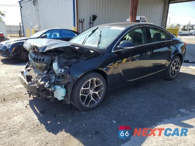 2017 BUICK REGAL SPORT TOURING 2G4GL5EX1H9106057 - główne zdjęcie licytacji z USA - miniatura