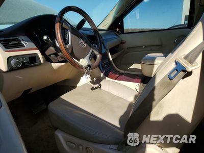 Zdjęcie 7 z 15 samochodu: 2008 CADILLAC ESCALADE ESV VIN:1GYFK66828R134773 - miniatura