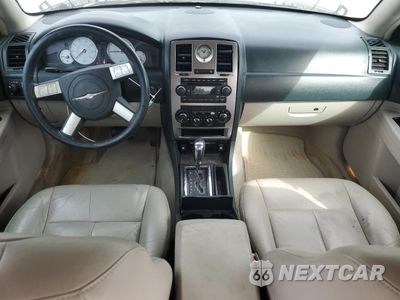 Zdjęcie 8 z 14 samochodu: 2005 CHRYSLER 300 TOURING VIN:2C3JA53GX5H528661 - miniatura