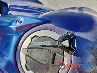 Zdjęcie 8 z 10 samochodu: 2022 KAWASAKI EX650 N VIN:ML5EXEN11NDA74959 - miniatura