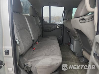 Zdjęcie 10 z 14 samochodu: 2010 NISSAN FRONTIER CREW CAB SE VIN:1N6AD0ER5AC412170 - miniatura