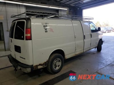 Trzecie zdjęcie samochodu z tyłu: 2006 CHEVROLET EXPRESS G2500 DELIVERY VAN VIN:1GCGG29U261131543 - miniatura