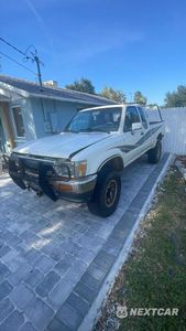 Drugie zdjęcie samochodu z przodu: 1989 TOYOTA PICKUP 1/2 TON EXTRA LONG WHEELBASE SR5 VIN:JT4VN13G2K5013277 - miniatura