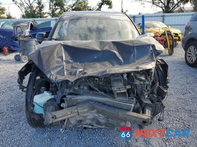 Piąte zdjęcie samochodu w środku: 2020 HONDA HR-V LX VIN:3CZRU5H30LM718246 - miniatura