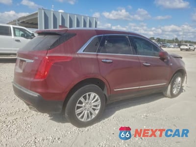 Trzecie zdjęcie samochodu z tyłu: 2017 CADILLAC XT5 VIN:1GYKNARS6HZ138356 - miniatura