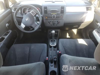 Zdjęcie 8 z 14 samochodu: 2009 NISSAN VERSA S VIN:3N1BC13E19L468934 - miniatura