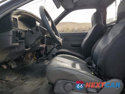 Zdjęcie 7 z 14 samochodu: 1991 TOYOTA PICKUP 1/2 TON SHORT WHEELBASE DLX VIN:JT4VN01D5M0003555 - miniatura