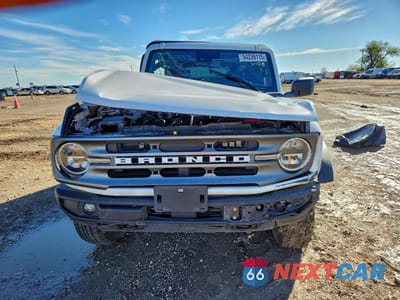 Piąte zdjęcie samochodu w środku: 2024 FORD BRONCO BIG BEND VIN:1FMDE7BH5RLB43208 - miniatura