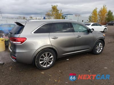 Trzecie zdjęcie samochodu z tyłu: 2018 KIA SORENTO SX VIN:5XYPKDA51JG375174 - miniatura