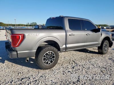Trzecie zdjęcie samochodu z tyłu: 2023 FORD F150 SUPERCREW VIN:1FTEW1EP1PKG23349 - miniatura