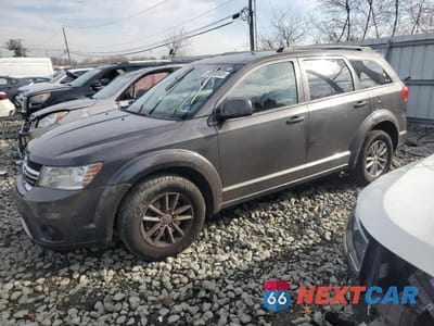 2016 DODGE JOURNEY SXT 3C4PDDBG2GT215848 - główne zdjęcie licytacji z USA - miniatura