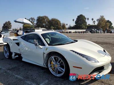 Czwarte zdjęcie samochodu z boku: 2018 FERRARI 488 GTB VIN:ZFF79ALA8J0228720 - miniatura