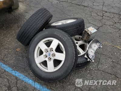 Zdjęcie 13 z 16 samochodu: 2005 CHEVROLET EQUINOX LS VIN:2CNDL13F556204754 - miniatura