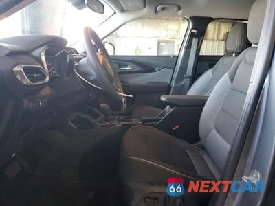 Zdjęcie 7 z 13 samochodu: 2022 CHEVROLET TRAILBLAZER LT VIN:KL79MPSLXNB080136 - miniatura