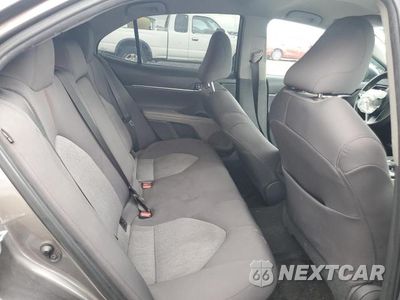 Zdjęcie 10 z 11 samochodu: 2020 TOYOTA CAMRY LE VIN:4T1C31AK0LU541200 - miniatura
