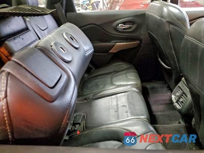 Zdjęcie 11 z 12 samochodu: 2018 JEEP CHEROKEE LIMITED VIN:1C4PJMDB2JD571210 - miniatura