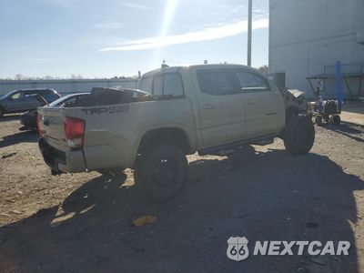 Trzecie zdjęcie samochodu z tyłu: 2016 TOYOTA TACOMA DOUBLE CAB VIN:3TMCZ5AN7GM014270 - miniatura