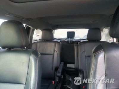 Zdjęcie 10 z 14 samochodu: 2019 TOYOTA HIGHLANDER SE VIN:5TDKZRFH9KS330798 - miniatura
