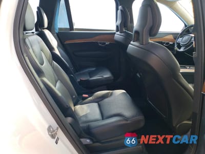 Zdjęcie 10 z 13 samochodu: 2022 VOLVO XC90 T6 MOMENTUM VIN:YV4A221K4N1809770 - miniatura