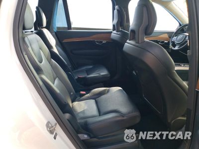 Zdjęcie 10 z 13 samochodu: 2022 VOLVO XC90 T6 MOMENTUM VIN:YV4A221K4N1809770 - miniatura