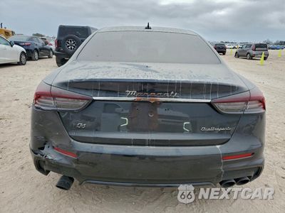 Zdjęcie 6 z 12 samochodu: 2022 MASERATI QUATTROPORTE MODENA VIN:ZAM56YRM3NX400590 - miniatura