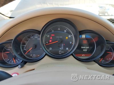 Zdjęcie 9 z 16 samochodu: 2012 PORSCHE CAYENNE VIN:WP1AA2A24CLA10531 - miniatura