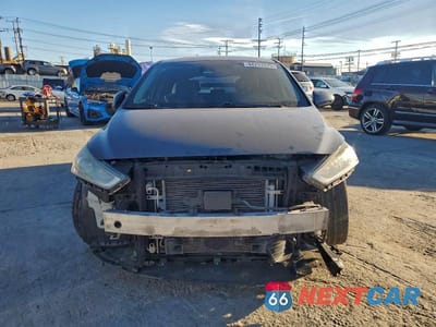 Piąte zdjęcie samochodu w środku: 2019 HYUNDAI IONIQ LIMITED VIN:KMHC05LC6KU137578 - miniatura