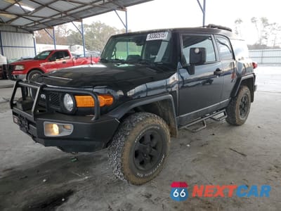 2013 TOYOTA FJ CRUISER JTEBU4BF9DK151916 - główne zdjęcie licytacji z USA - miniatura