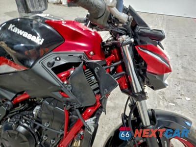 Zdjęcie 9 z 10 samochodu: 2024 KAWASAKI ER650 N VIN:ML5EREN17RDAB4907 - miniatura
