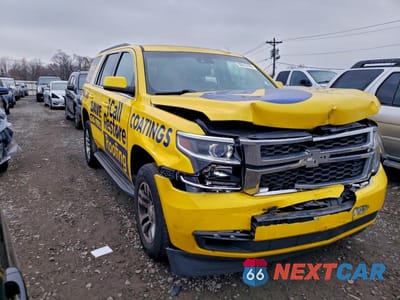 Czwarte zdjęcie samochodu z boku: 2017 CHEVROLET TAHOE K1500 LT VIN:1GNSKBKC5HR274783 - miniatura