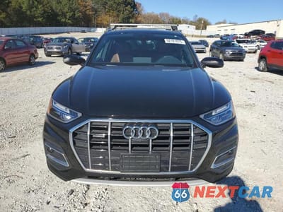 Piąte zdjęcie samochodu w środku: 2021 AUDI Q5 PREMIUM PLUS VIN:WA1BAAFY6M2031010 - miniatura