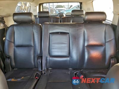 Zdjęcie 10 z 13 samochodu: 2008 CADILLAC ESCALADE ESV VIN:1GYFK66858R181294 - miniatura