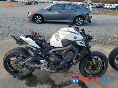 2017 YAMAHA FZ09 JYARN53E9HA001324 - główne zdjęcie licytacji z USA - miniatura