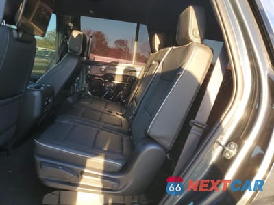 Zdjęcie 11 z 15 samochodu: 2021 CHEVROLET TAHOE K1500 PREMIER VIN:1GNSKSKD7MR187843 - miniatura