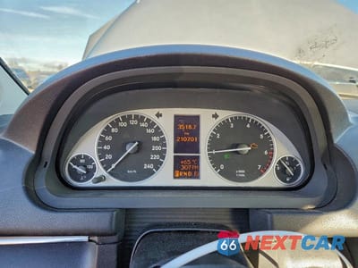 Zdjęcie 9 z 11 samochodu: 2008 MERCEDES-BENZ B200 VIN:WDDFH33X28J351212 - miniatura