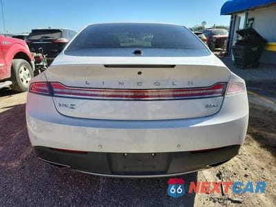 Zdjęcie 6 z 12 samochodu: 2018 LINCOLN MKZ HYBRID PREMIERE VIN:3LN6L5KU9JR615884 - miniatura