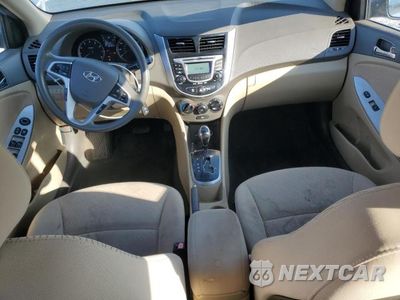 Zdjęcie 15 z 24 samochodu: 2013 HYUNDAI ACCENT GLS VIN:KMHCU4AE1DU320313 - miniatura
