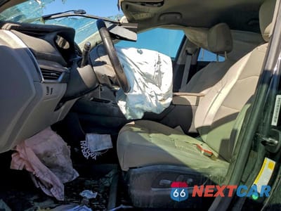 Zdjęcie 7 z 13 samochodu: 2019 CADILLAC XT4 LUXURY VIN:1GYAZAR49KF145313 - miniatura
