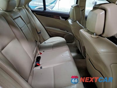 Zdjęcie 10 z 12 samochodu: 2013 MERCEDES-BENZ C 300 4MATIC VIN:WDDGF8AB5DR263930 - miniatura