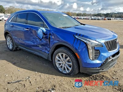 Czwarte zdjęcie samochodu z boku: 2023 CADILLAC XT4 LUXURY VIN:1GYAZAR44PF129110 - miniatura