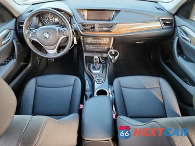Zdjęcie 8 z 13 samochodu: 2014 BMW X1 SDRIVE28I VIN:WBAVM1C57EVW52208 - miniatura