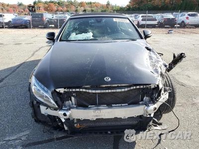 Piąte zdjęcie samochodu w środku: 2018 MERCEDES-BENZ C 300 4MATIC VIN:WDDWK4KB8JF611599 - miniatura