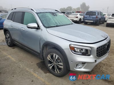 Czwarte zdjęcie samochodu z boku: 2025 MERCEDES-BENZ GLB 250 VIN:W1N4M4GB3SW426469 - miniatura