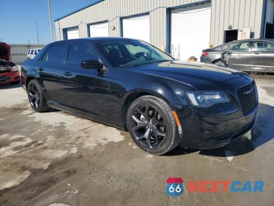 Czwarte zdjęcie samochodu z boku: 2022 CHRYSLER 300 TOURING VIN:2C3CCAAG7NH214478 - miniatura