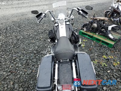 Zdjęcie 6 z 9 samochodu: 2003 HARLEY-DAVIDSON FLHRI VIN:1HD1FBW153Y706979 - miniatura